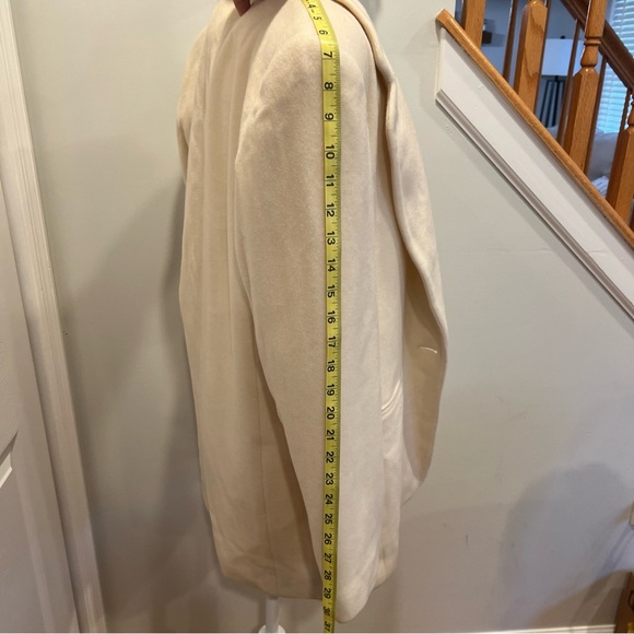 VTG Saks Fifth Avenue Overcoat Women Size 12 Cream Peacoat Wool Nylon cashmere - Picture 13 of 13